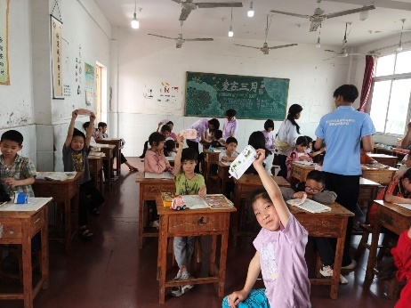 (图4)