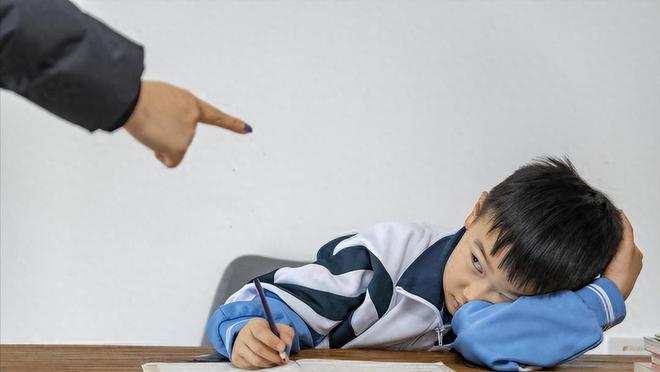 (图9)