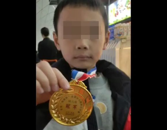 (图1)