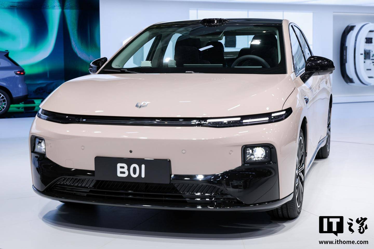 九游娱乐：零跑B01纯电轿车热销37天交付破万入门价898万起配激光雷达选项