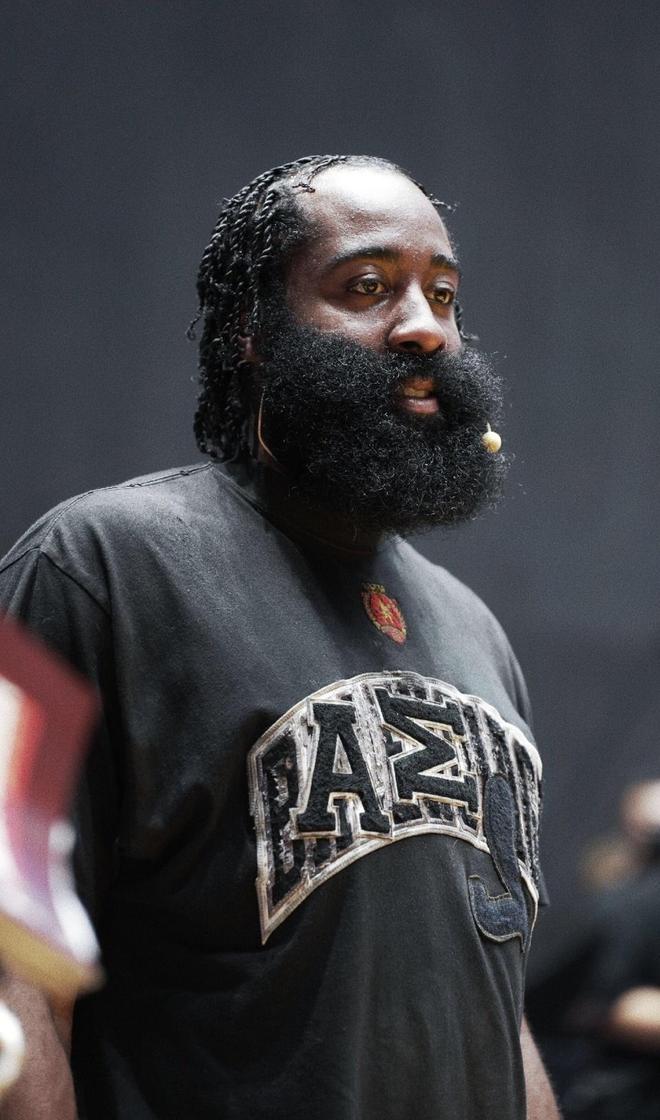 哈登对雷霆依然“怀恨在心”