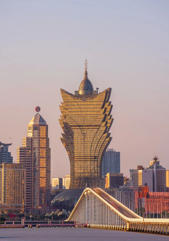 港澳必去景点打卡攻略港澳5天4晚跟团价格及避坑技巧省钱必看