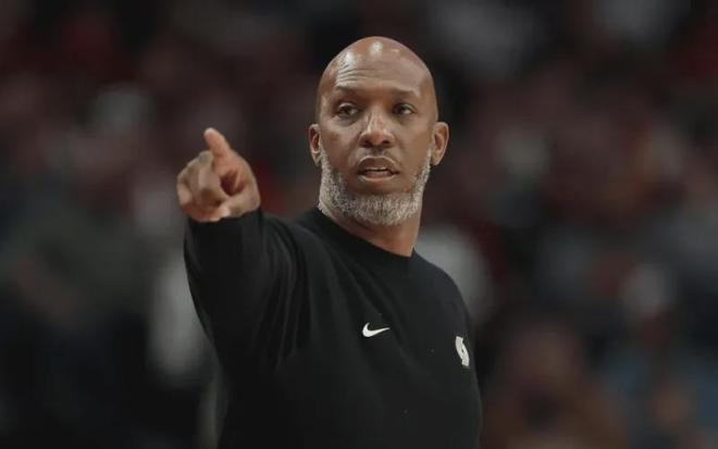 从NBA球星到球队主帅再到扑克老千关于比卢普斯的篮球故事