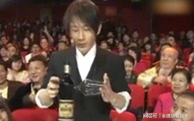 “下跪”日本人毁半生清白的刘谦如今满脸憔悴已然风光不再