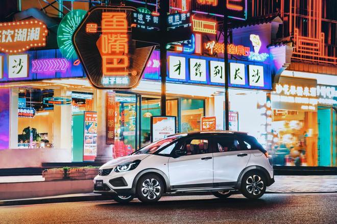 不止于车飞度还是很多人改车玩车的白月光