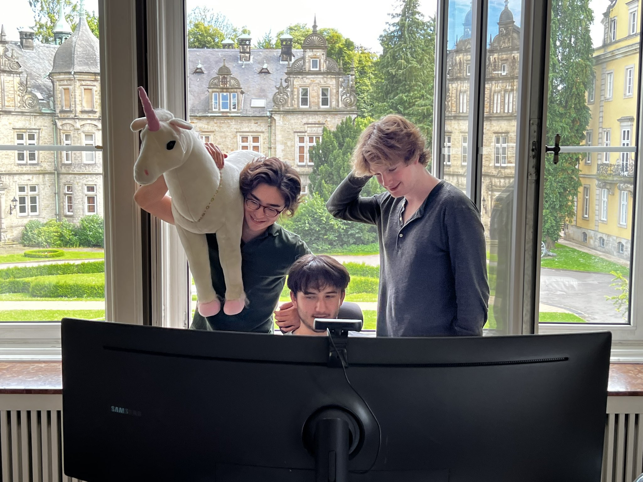 3个05后被曝获35亿新融资